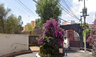 Foto de inmueble en PRIVADA DE CARIOCO, Col. Valle de Tepepan C.P. 14646, Tlalpan