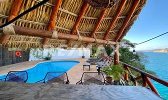 Foto de inmueble en Privada del Faro, Col. Las Playas C.P. 39390, Acapulco de Juárez