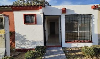 Foto de inmueble en PRIV. HERMENEGILDO GALEANA, Col. San Pedro C.P. 50900, Almoloya de Juárez