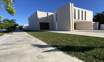 Foto de inmueble en Privada Komchen, Col. Residencial Club Norte Mérida C.P. 97302, Mérida