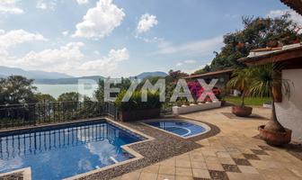 Foto de inmueble en Prolongación 16 de Septiembre, Col. Valle de Bravo C.P. 51200, Valle de Bravo