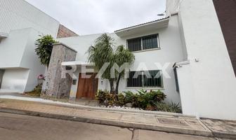 Foto de inmueble en Prol. de Avenida de los Ríos 205, Col. Villa de los Ríos C.P. 86035, Centro