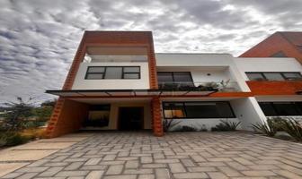 Foto de inmueble en Prolongacion Heriberto Enriquez #754, Col. Santa María Magdalena Ocotitlán C.P. 52161, Metepec