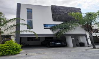 Foto de inmueble en  , Col. Puerta de Hierro Cumbres C.P. 64349, Monterrey