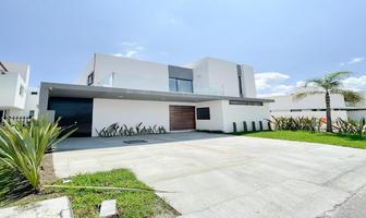Foto de inmueble en Real del Bosque, Corregidora, Querétaro, Col. Real del Bosque C.P. 76922, Corregidora