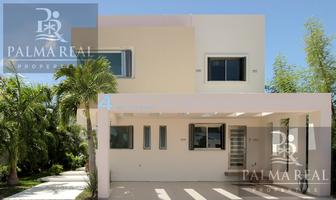 Foto de inmueble en  , Col. Residencial Isla Azul C.P. 77533, Benito Juárez
