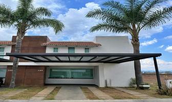 Foto de inmueble en , Col. Rincón de la Montaña C.P. 58350, Morelia
