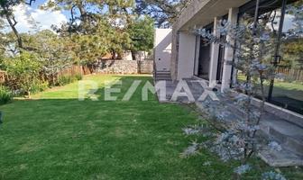 Foto de inmueble en Ruta del Bosque, Col. Avándaro C.P. 51200, Valle de Bravo