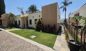Foto de inmueble en  , Col. San Antonio Tlayacapan C.P. 45922, Chapala