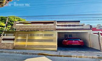 Foto de inmueble en Hermosa Casa EN Venta CON Alberca EN Barrio DE SAN José, Campeche, Col. San José C.P. 24040, Campeche