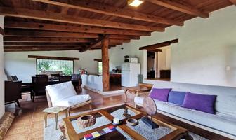 Foto de inmueble en San Mateo Acatitlan, Col. San Antonio C.P. 51200, Valle de Bravo