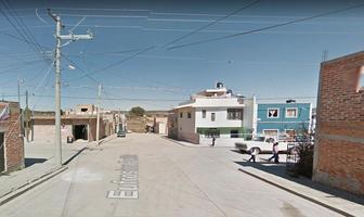 Foto de inmueble en , Col. San Miguel El Alto Centro C.P. 47140, San Miguel el Alto