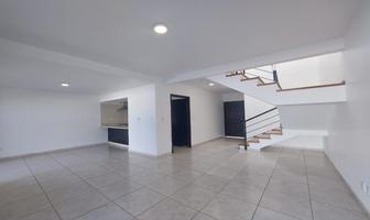 Foto de inmueble en  , Col. San Miguel Totocuitlapilco C.P. 52143, Metepec