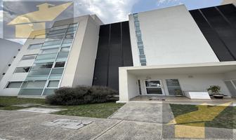Foto de inmueble en  , Col. San Miguel Totocuitlapilco C.P. 52143, Metepec