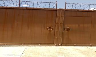Foto de inmueble en  , Col. San Miguel Totocuitlapilco C.P. 52143, Metepec