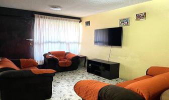 Foto de inmueble en calle ., Col. Santa Cruz del Monte C.P. 53110, Naucalpan de Juárez