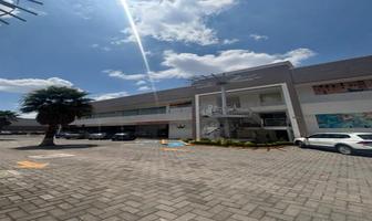 Foto de inmueble en Renta DE Local EN Plaza Venecia EN Santa Cruz Metepec, Col. Santa Cruz C.P. 52140, Metepec