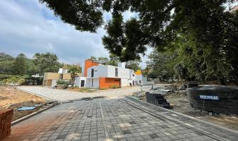 Foto de inmueble en  , Col. Santa María Ahuacatitlán C.P. 62100, Cuernavaca