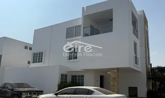 Foto de inmueble en santa monica #21, Col. La Unión del Cuatro C.P. 45654, Tlajomulco de Zúñiga