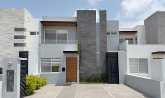 Foto de inmueble en Sierra Negra, Col. Residencial el Refugio C.P. 76146, Querétaro