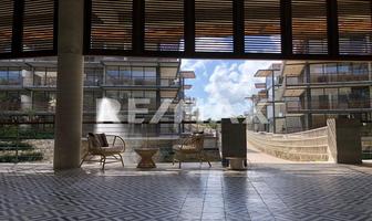 Foto de inmueble en SOBRE AVENIDA COBA, Col. Tulum Centro C.P. 77760, Tulum
