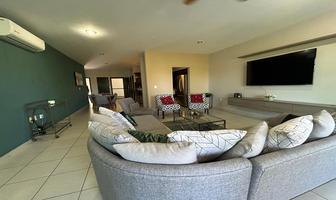 Foto de inmueble en Torre Latina, Calle de Sevilla, Col. El Cid C.P. 82110, Mazatlán