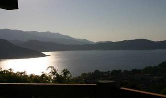 Foto de inmueble en  , Col. Valle de Bravo C.P. 51200, Valle de Bravo