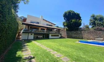 Foto de inmueble en Vega de las Flores, Col. Avándaro C.P. 51200, Valle de Bravo