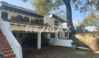 Foto de inmueble en Vega del Ciprés, Col. Avándaro C.P. 51200, Valle de Bravo