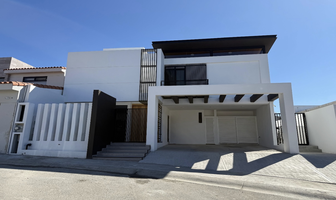 Foto de inmueble en Via Fresnos, Col. Real del Mar C.P. 22565, Tijuana