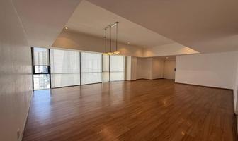 Foto de inmueble en Vía Magna -Central Park #6, Col. Bosques de las Palmas C.P. 52787, Huixquilucan