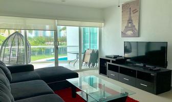 Foto de inmueble en VIADUCTO DIAMANTE, Col. Playa Diamante C.P. 39897, Acapulco de Juárez