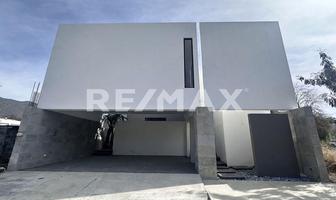 Foto de inmueble en Violeta, Col. Los Rodriguez C.P. 67300, Santiago
