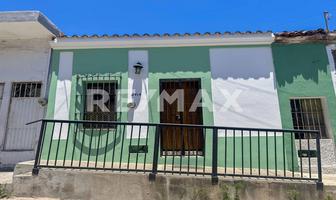 Foto de inmueble en Virigilio Uribe, Col. Centro C.P. 82000, Mazatlán