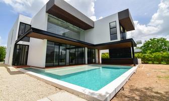 Foto de inmueble en  , Col. Yucatán Country Club C.P. 97308, Mérida