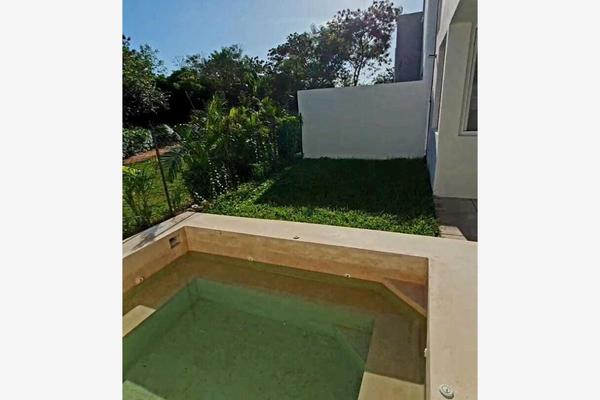 Foto de inmueble en 00 #11, Col. Komchen C.P. 97302, Mérida