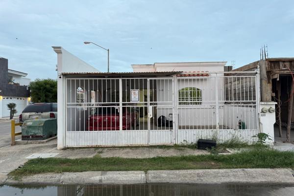 Foto de inmueble en Del mar , Col. Terranova C.P. 82124, Mazatlán