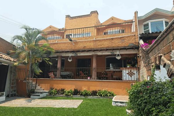 Foto de inmueble en Paseo de los Burgos #125, Col. Burgos C.P. 62584, Temixco