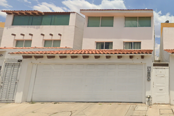 Foto de inmueble en Blvrd Nuevo Hidalgo, Puerta de Hierro, Pachuca de Soto, Hgo., Col. Centro C.P. 42000, Pachuca de Soto