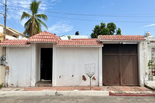 Foto de inmueble en 01 de Mayo, Col. Ángel Cesar Mendoza Aramburo C.P. 23086, La Paz