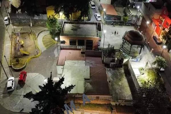 Foto de inmueble en Acambay, Col. Miravalles C.P. 09696, Iztapalapa
