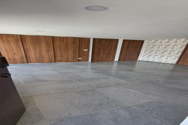 Foto de inmueble en Cuatro Caminos, San Juan Cuautlancingo, Pue., Col. Villas el Marqués C.P. 72700, Cuautlancingo