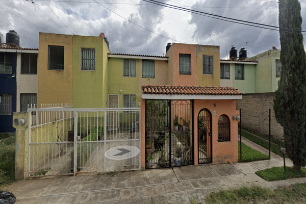 Foto de inmueble en Calle Loma de Villa Corona LOMAS DE SAN AGUSTIN JALISCO, Col. Vistas del Valle C.P. 45650, Tlajomulco de Zúñiga