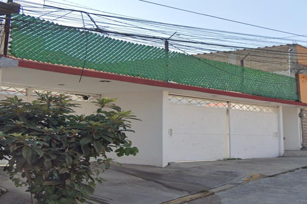 Foto de inmueble en Calle San Mateo  #44, Col. Margarita Maza de Juárez C.P. 52926, Atizapán de Zaragoza