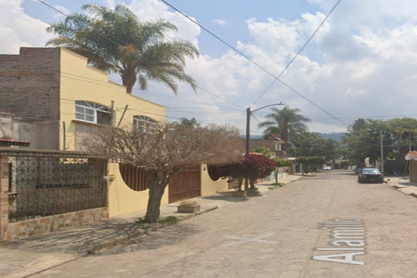 Foto de inmueble en Alamillo, Col. Álamo C.P. 49033, Zapotlán el Grande