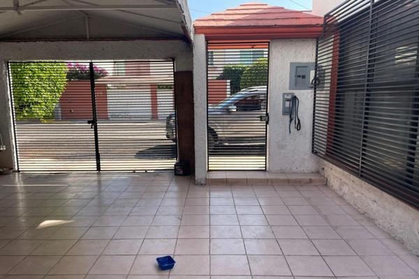 Foto de inmueble en Tempoal #20, Col. Calacoaya Residencial C.P. 52996, Atizapán de Zaragoza