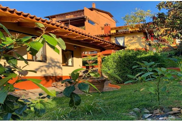 Foto de inmueble en La Loma, 61608 Pátzcuaro, Mich., Col. La Loma C.P. 61608, Pátzcuaro