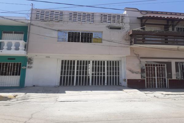 Foto de inmueble en Luis Zuniga 170 #170, Col. Centro C.P. 82000, Mazatlán