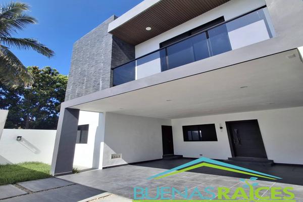Foto de inmueble en Unidad Nacional, Tampico, Tamps., Col. Unidad Nacional C.P. 89410, Ciudad Madero