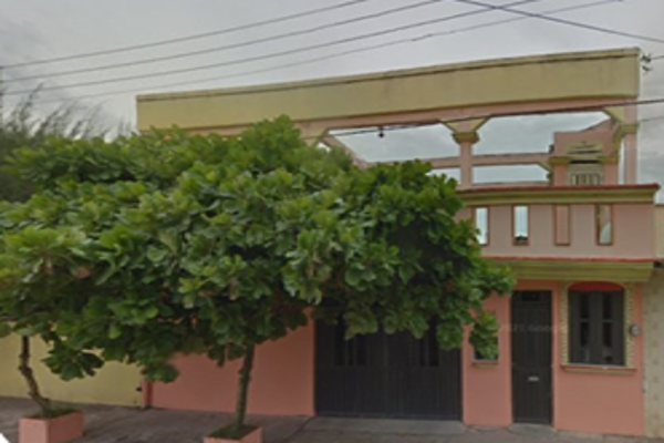 Foto de inmueble en NIÑOS HEROES, Col. Playa Sol C.P. 96518, Coatzacoalcos